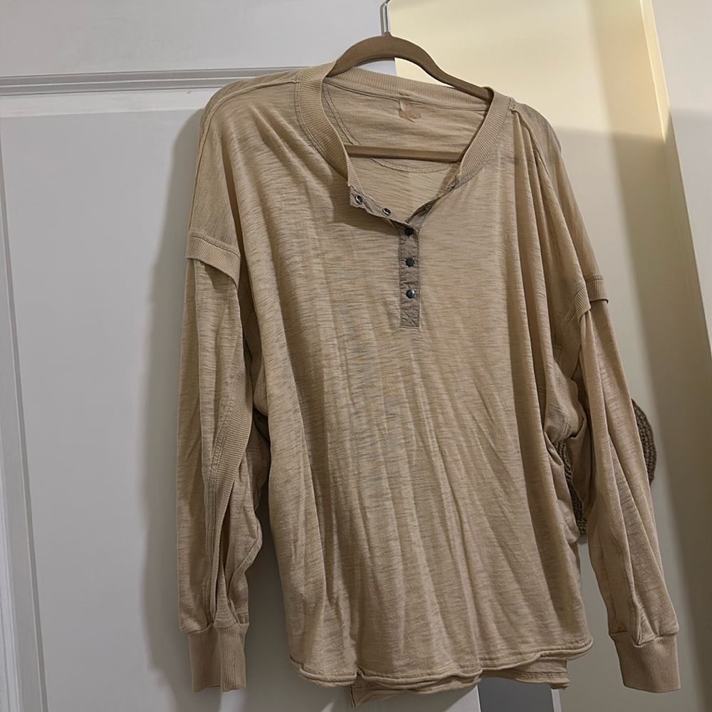 Free People | FP Movement | One Up Long Sleeve Henley | XS